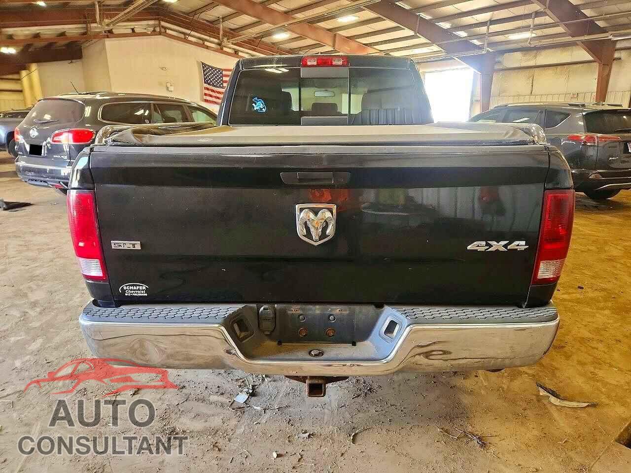 DODGE RAM 1500 2012 - 1C6RD7GT9CS103261