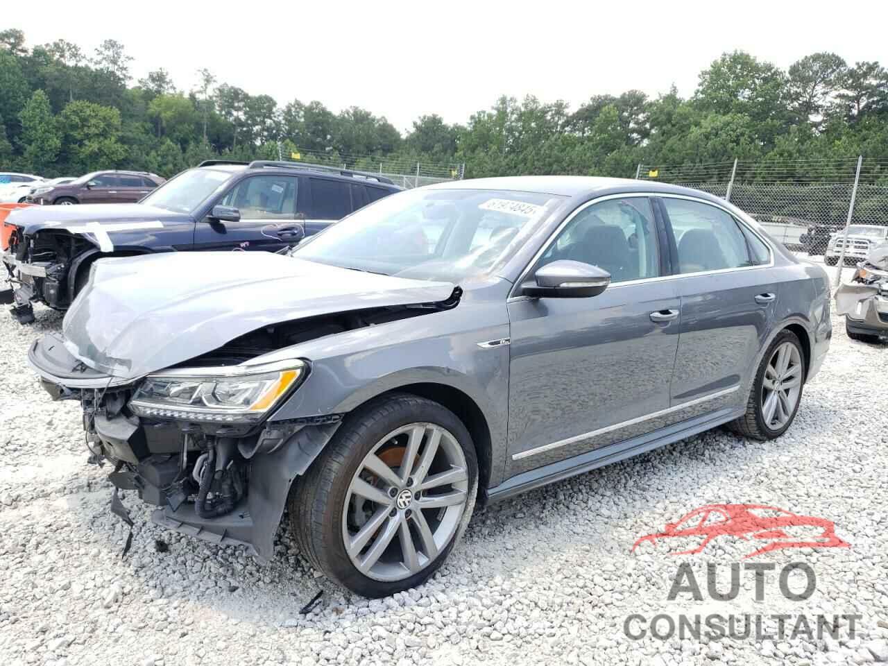 VOLKSWAGEN PASSAT 2017 - 1VWDT7A37HC036012