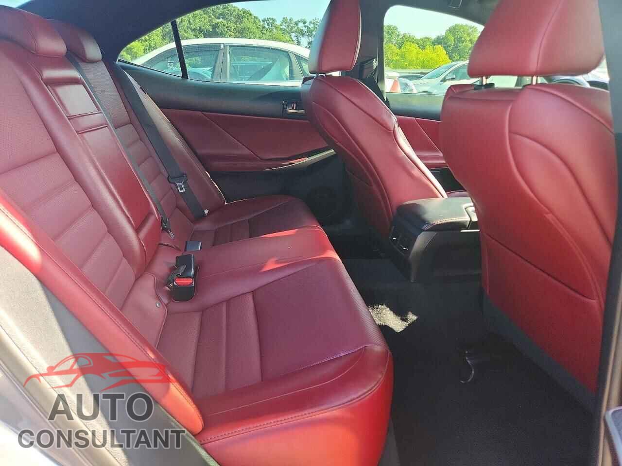 LEXUS IS 2017 - JTHBA1D26H5052396