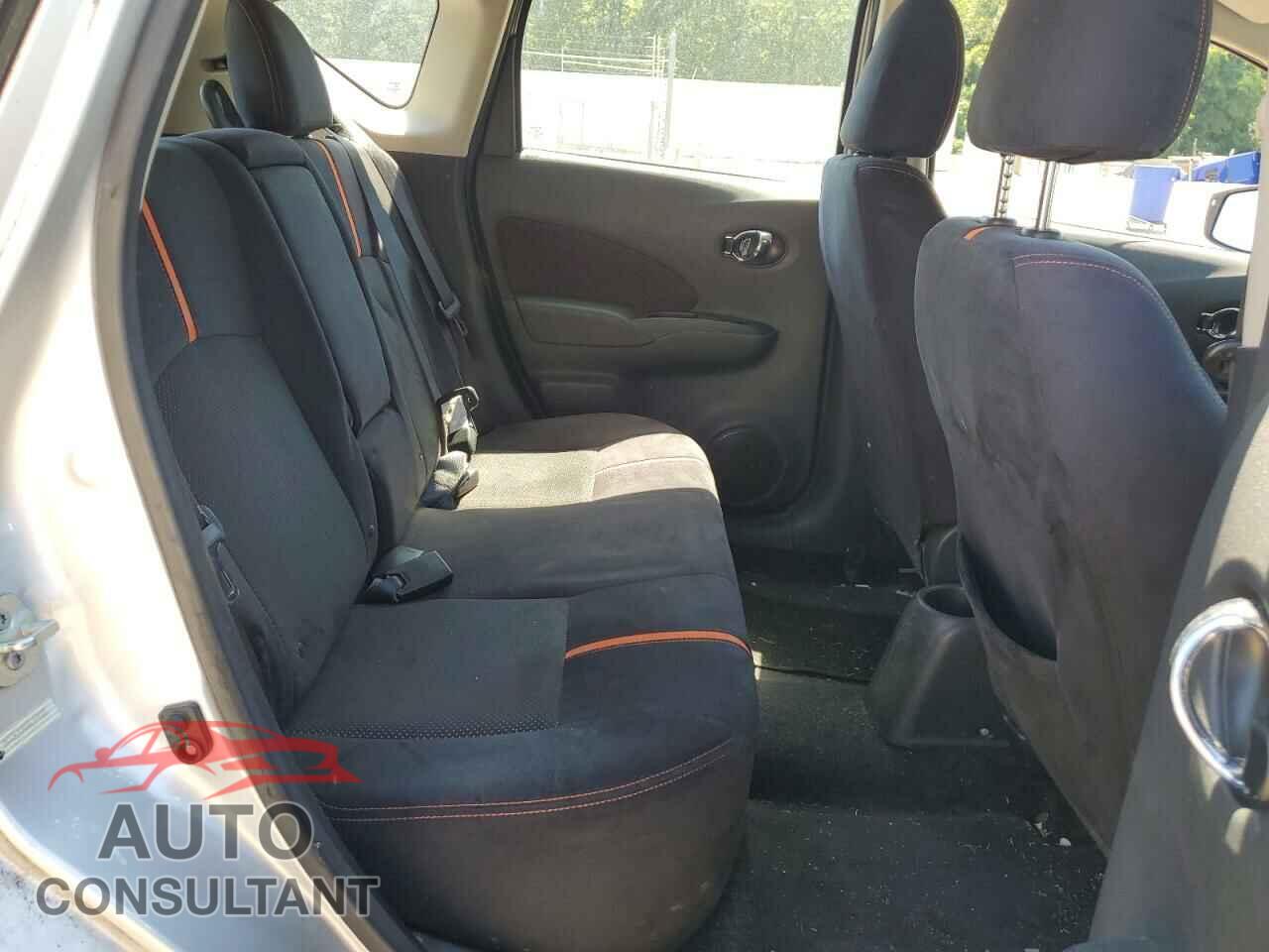 NISSAN VERSA 2017 - 3N1CE2CP3HL379032