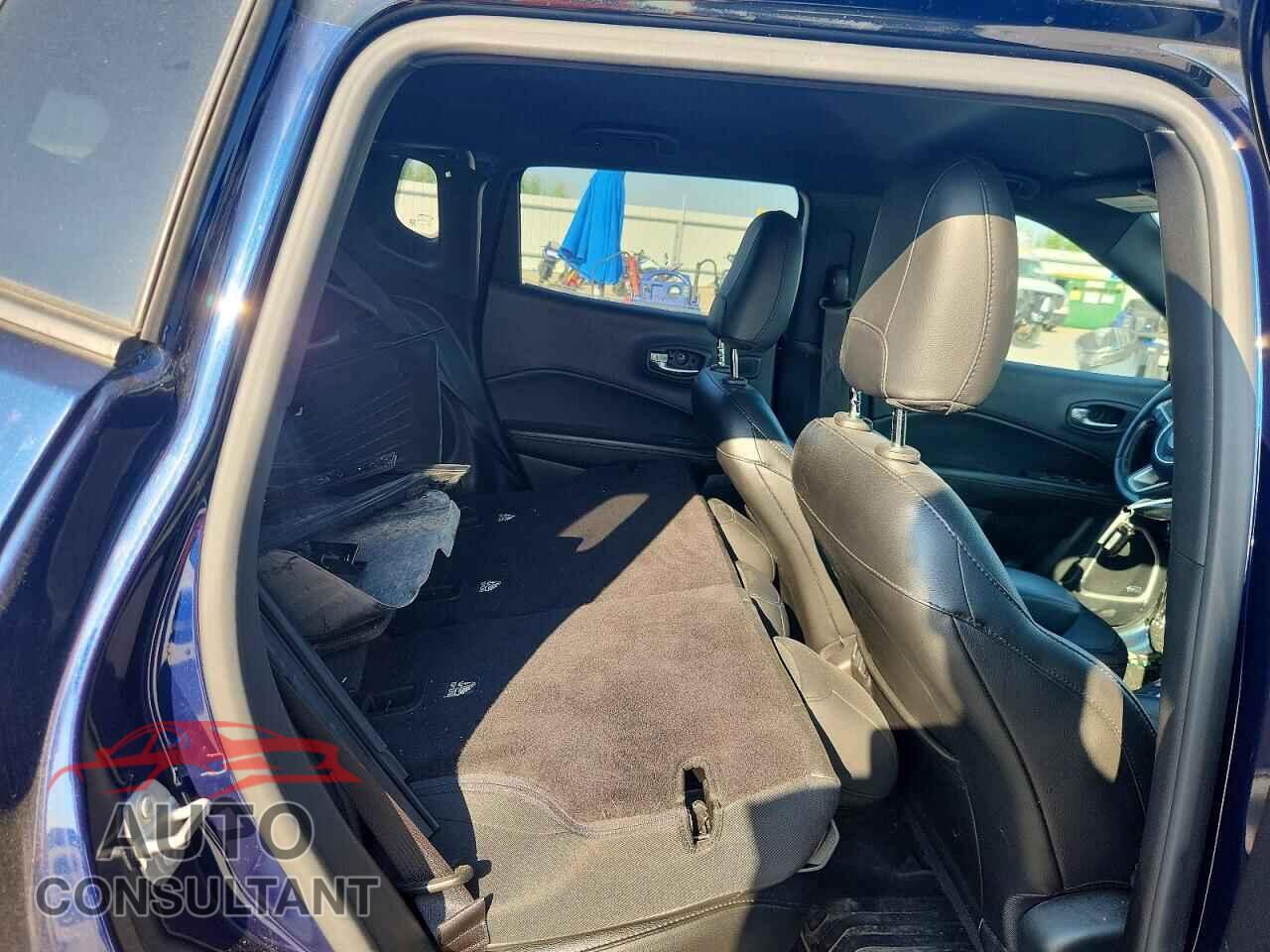 JEEP COMPASS 2020 - 3C4NJDCB7LT216295