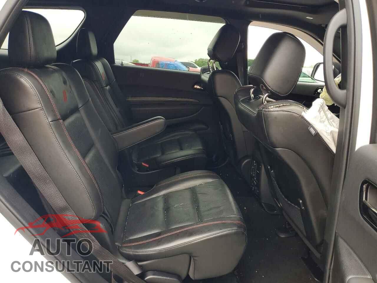 DODGE DURANGO 2023 - 1C4SDHCT4PC557861