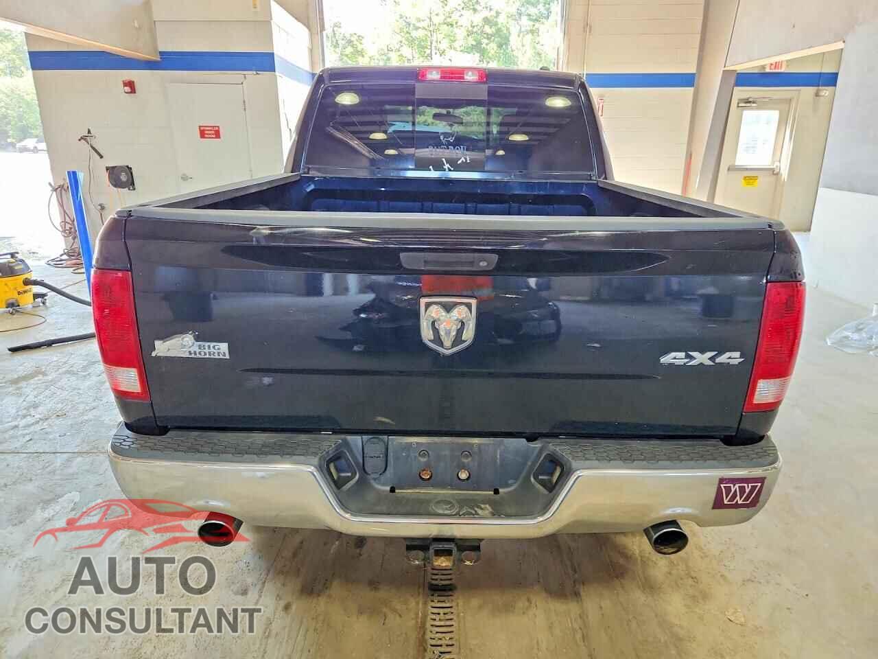 DODGE RAM 1500 2012 - 1C6RD7LT3CS146452