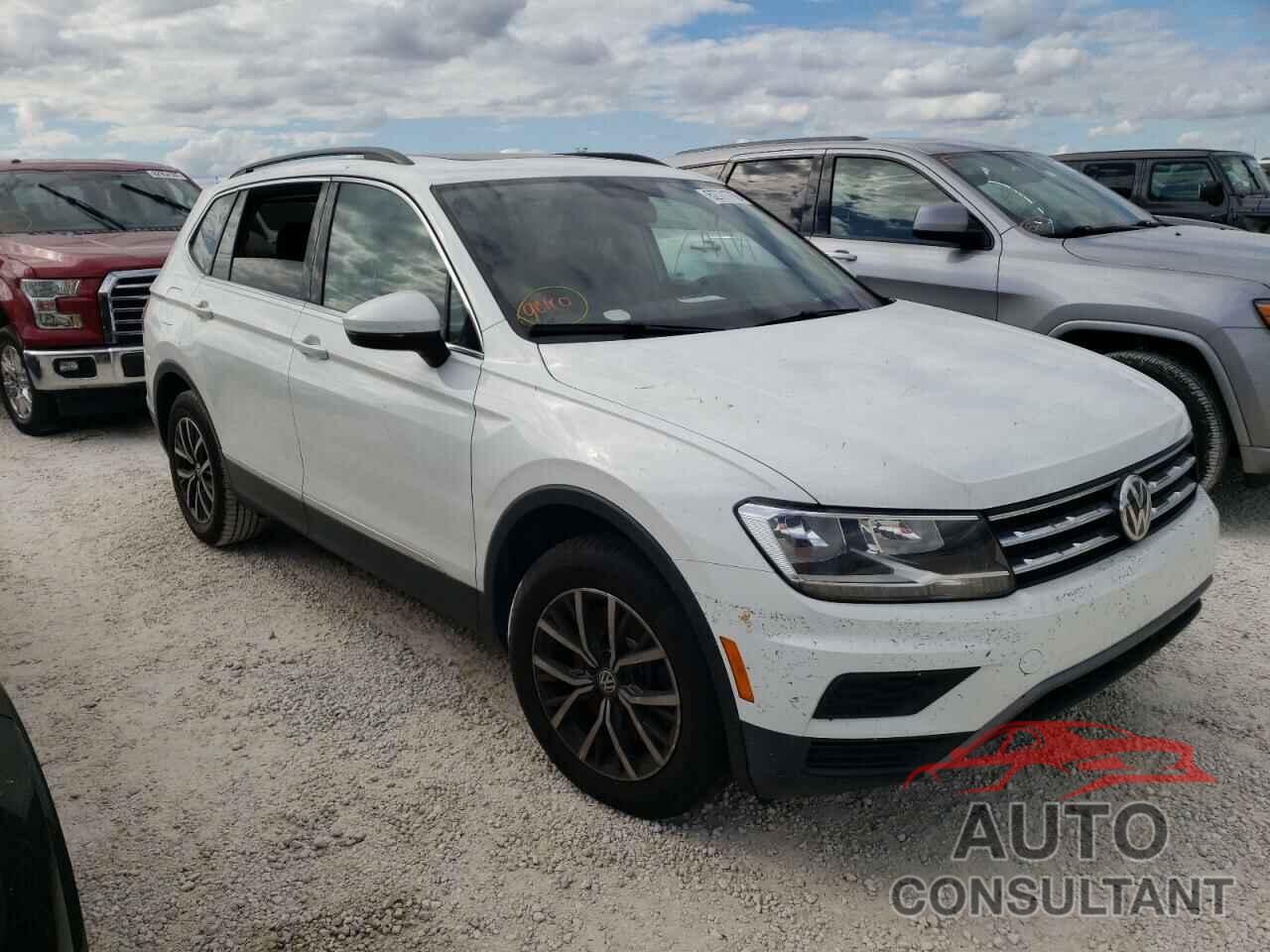 VOLKSWAGEN TIGUAN 2018 - 3VV3B7AX9JM199982