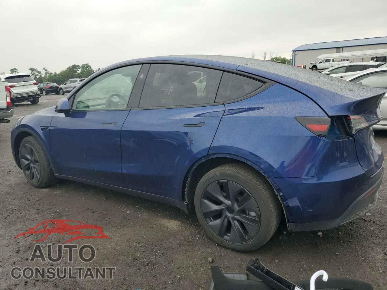 TESLA MODEL Y 2024 - 7SAYGDEE0RA321450