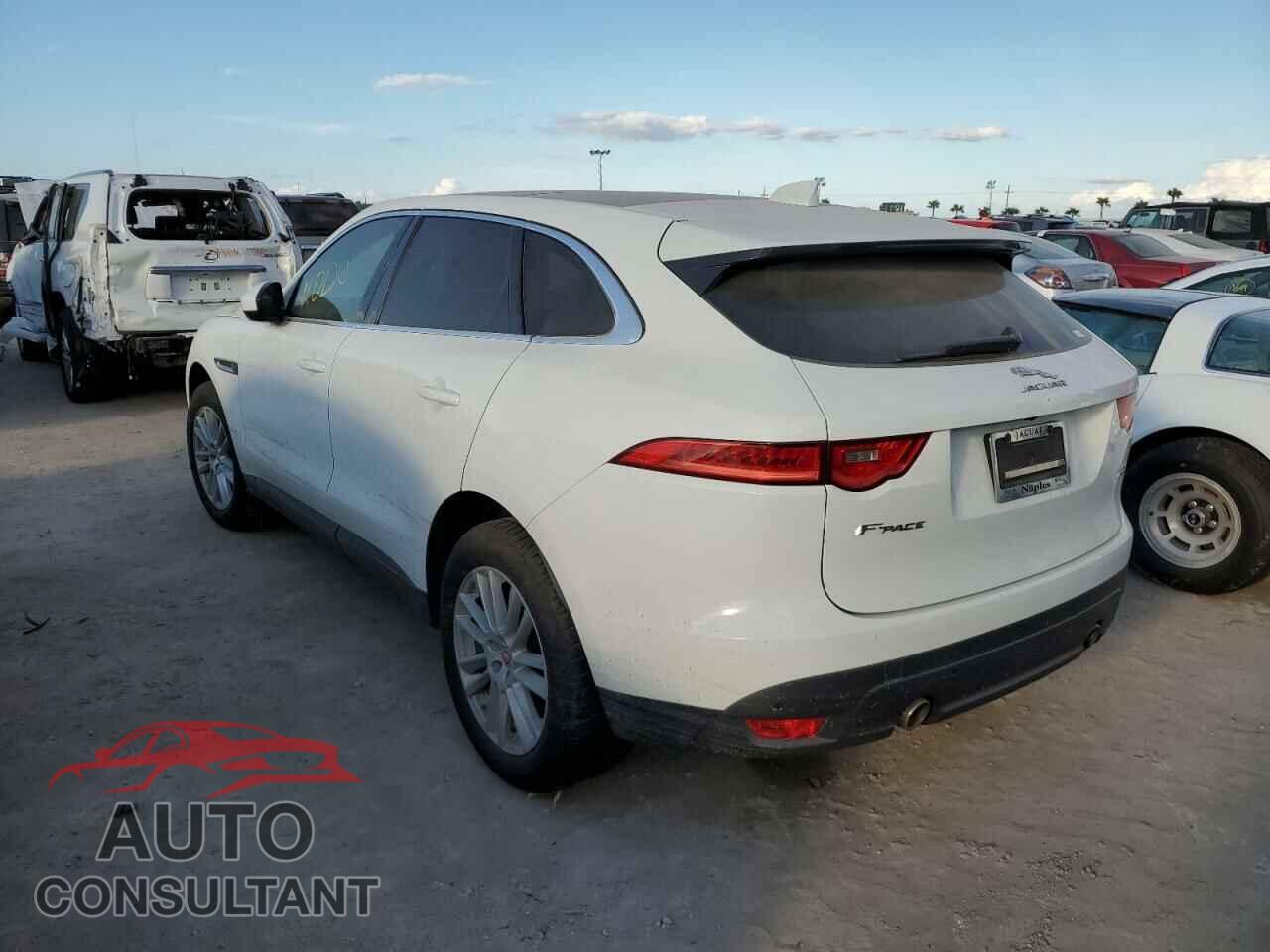 JAGUAR F-PACE 2018 - SADCK2EV9JA242146