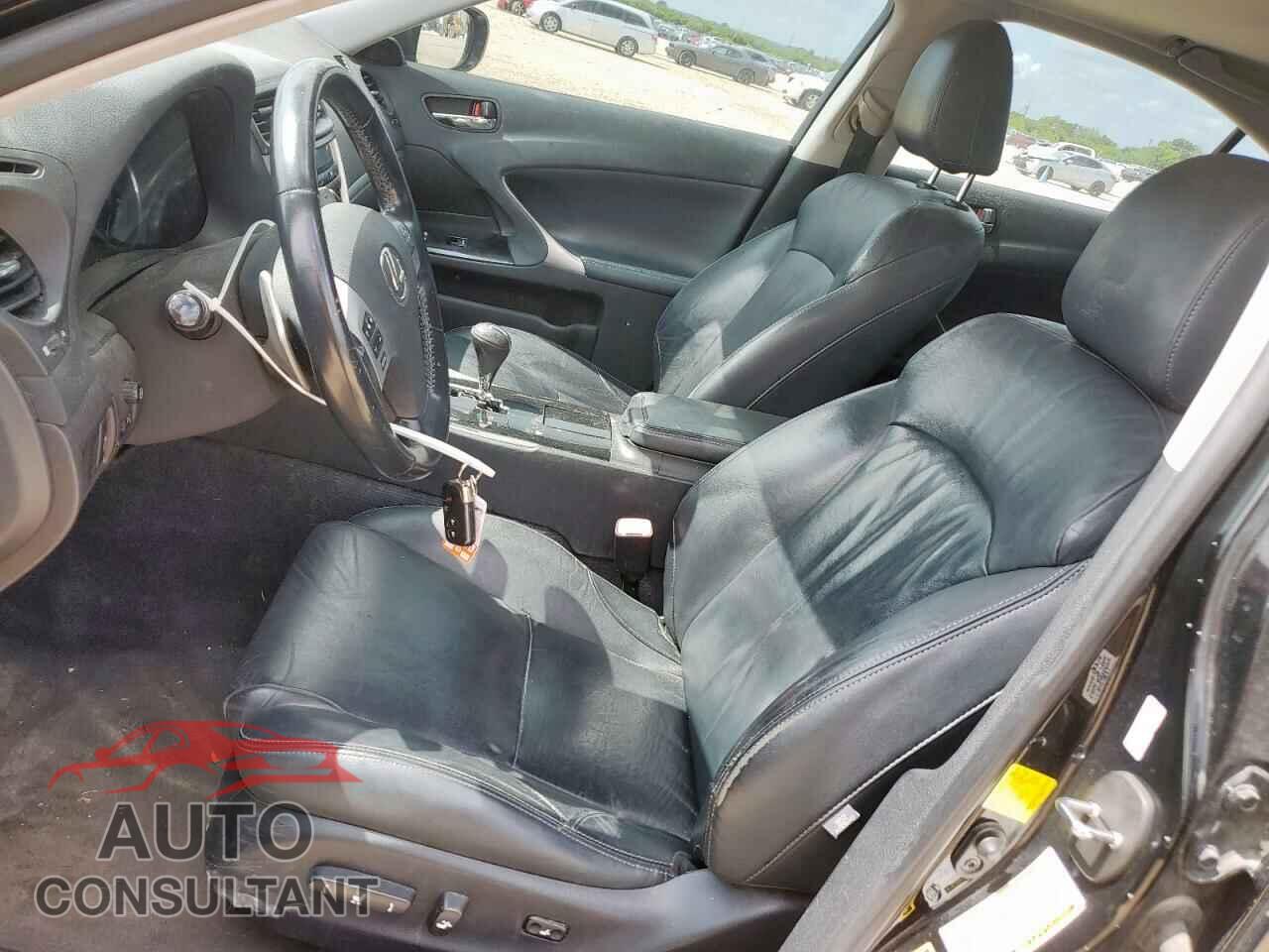 LEXUS IS 2012 - JTHBF5C26C5166479