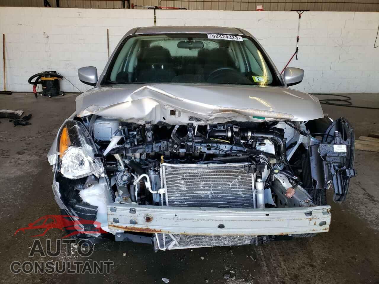 NISSAN VERSA 2019 - 3N1CN7AP3KL817586