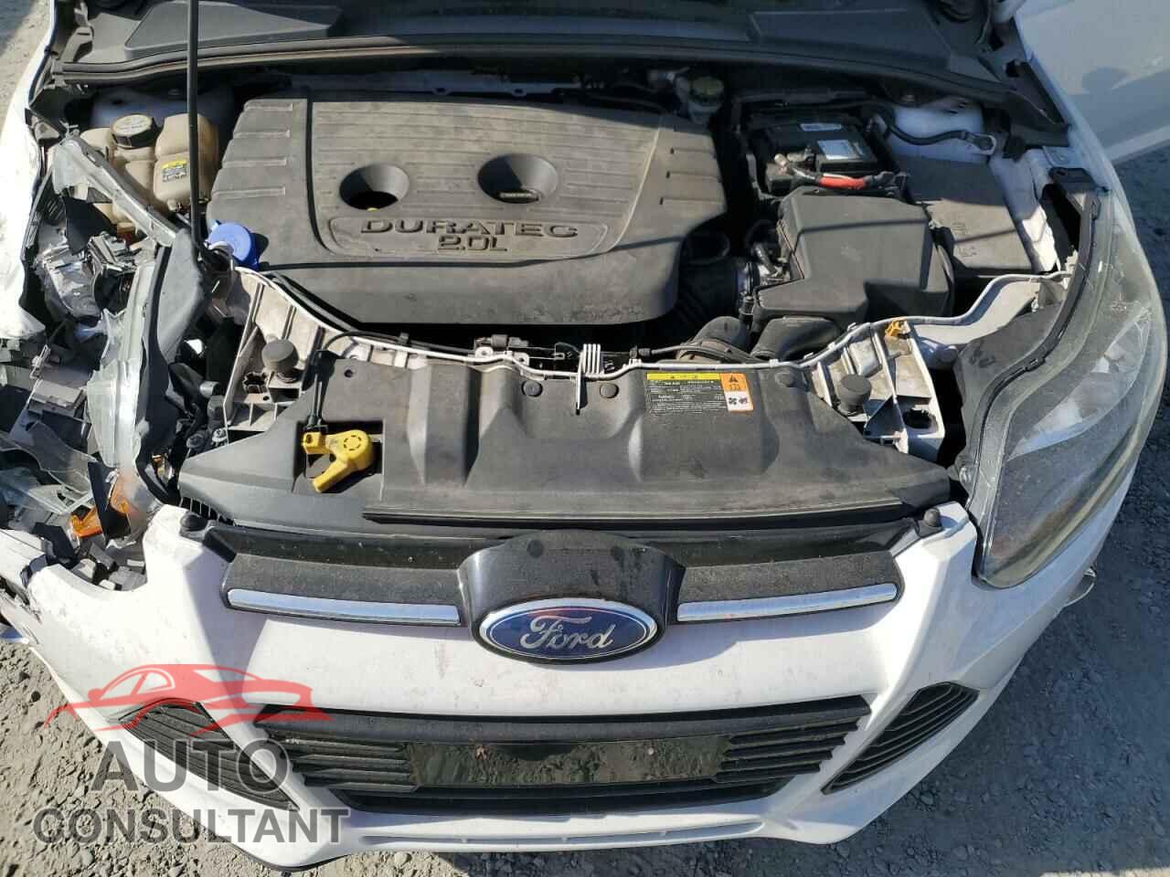 FORD FOCUS 2012 - 1FAHP3N22CL120370