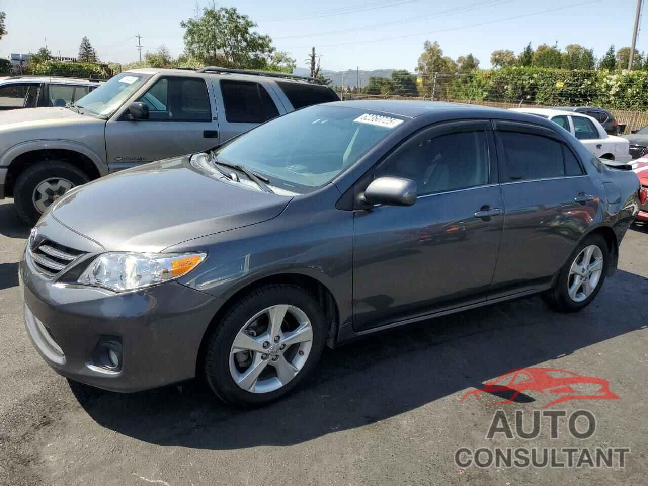 TOYOTA COROLLA 2013 - 2T1BU4EE5DC124060