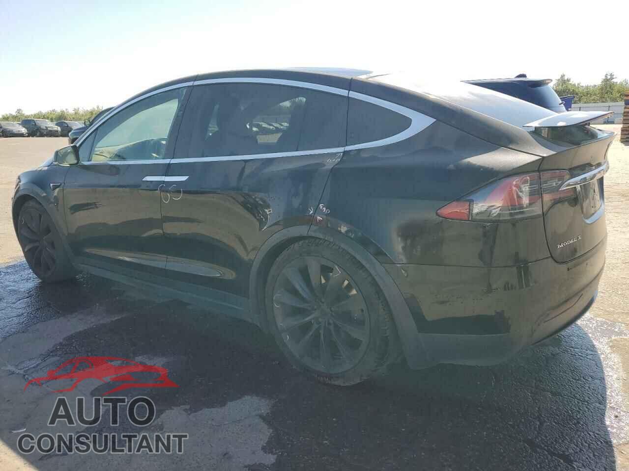 TESLA MODEL X 2017 - 5YJXCBE21HF068347