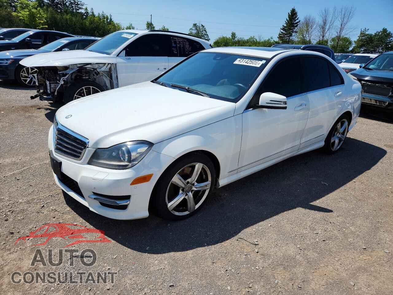 MERCEDES-BENZ C-CLASS 2013 - WDDGF8AB4DA788198
