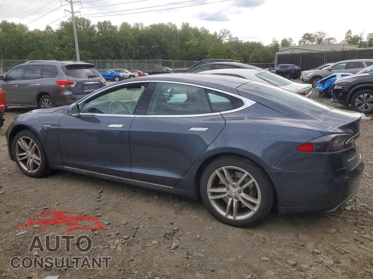 TESLA MODEL S 2015 - 5YJSA1H1XFFP72797