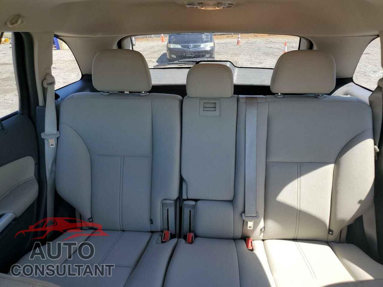 FORD EDGE 2011 - 2FMDK3GC5BBA25177