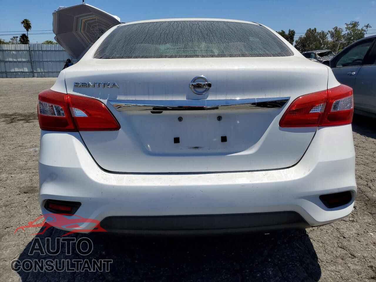 NISSAN SENTRA 2018 - 3N1AB7AP3JY299514