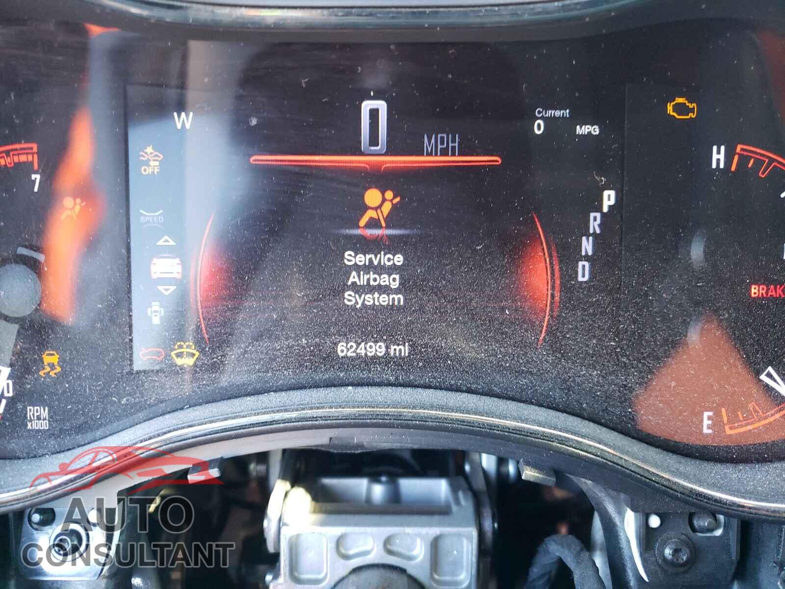 DODGE DURANGO 2018 - 1C4SDHCT5JC114836