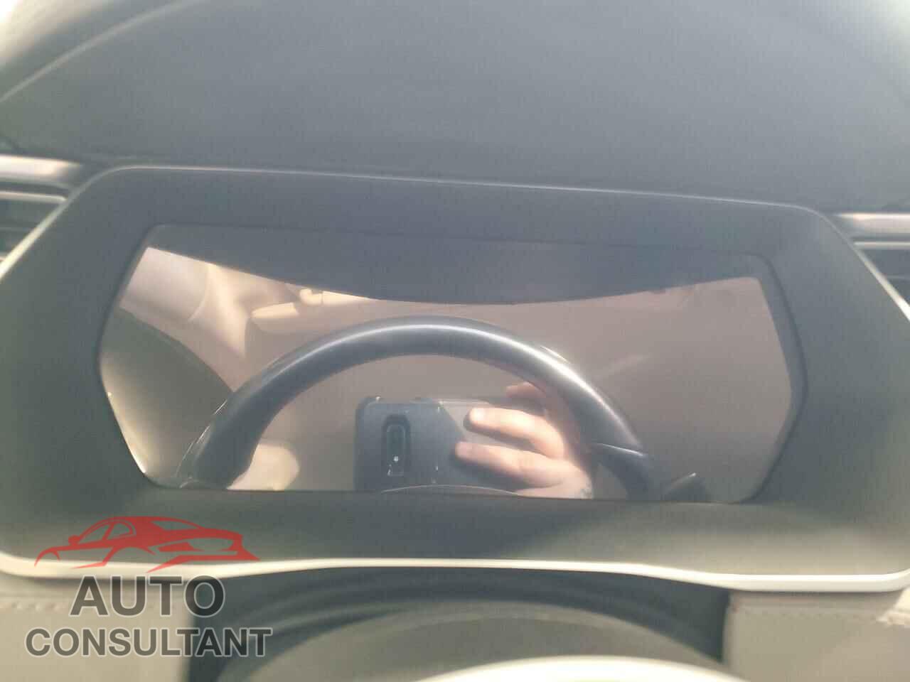 TESLA MODEL S 2014 - 5YJSA1H16EFP43523