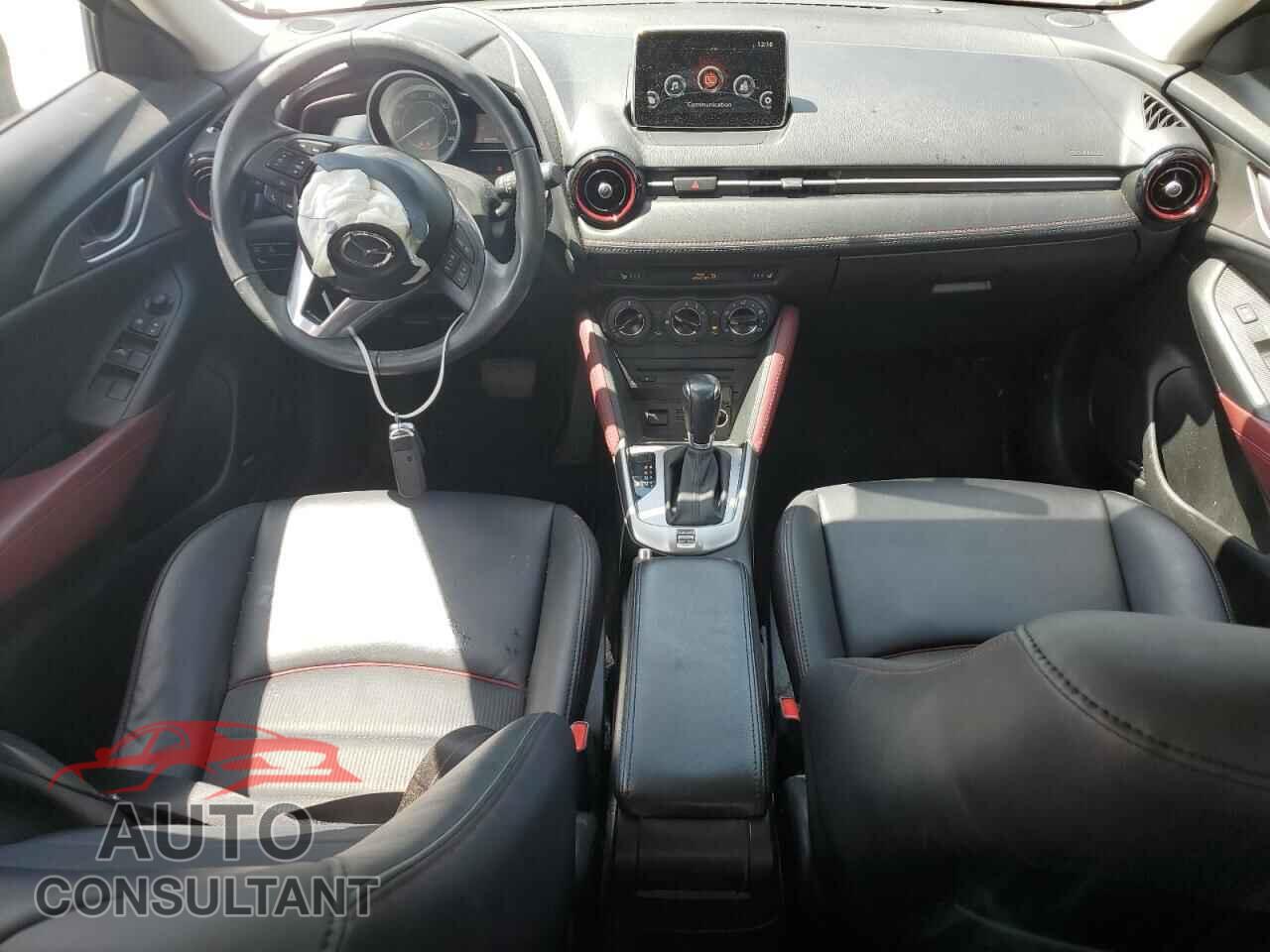 MAZDA CX-3 2017 - JM1DKFC71H0175215