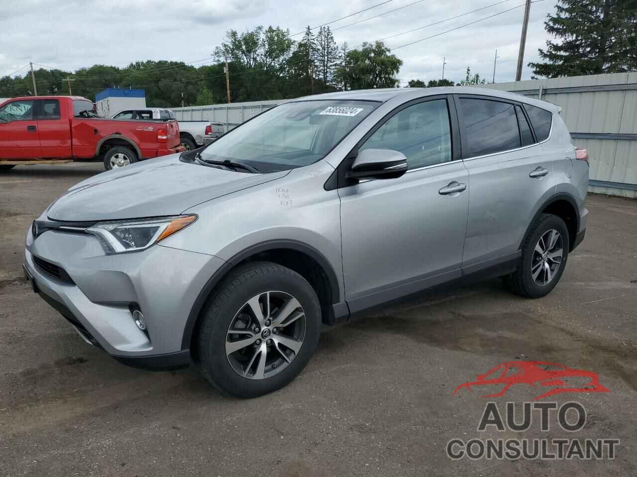 TOYOTA RAV4 2018 - 2T3RFREV2JW814856