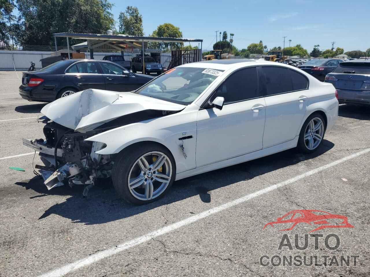 BMW 5 SERIES 2013 - WBAFR7C54DC820101