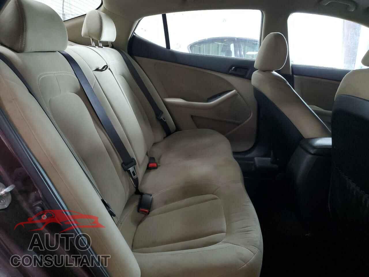 KIA OPTIMA 2011 - KNAGM4A70B5121166