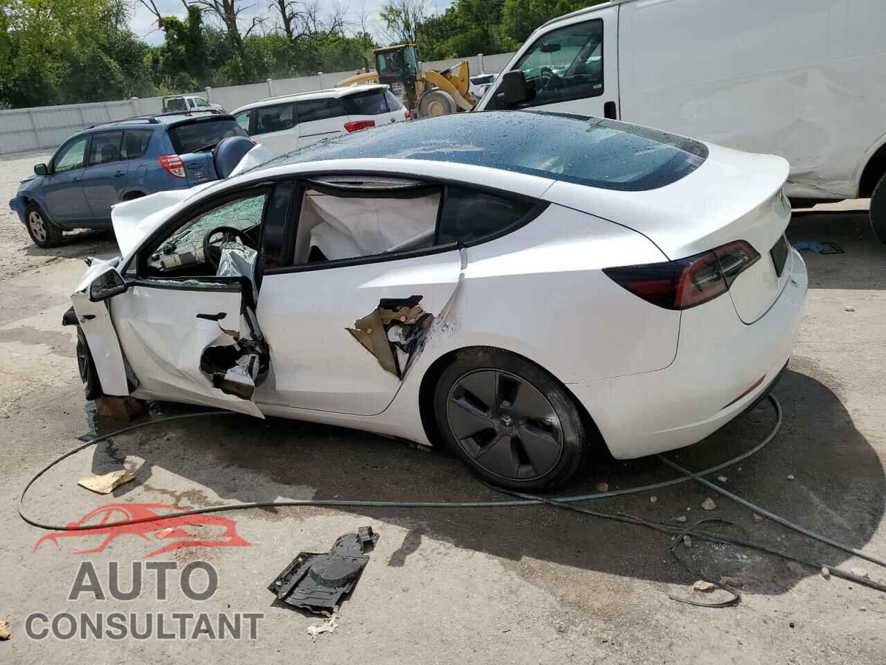 TESLA MODEL 3 2023 - 5YJ3E1EB7PF608267