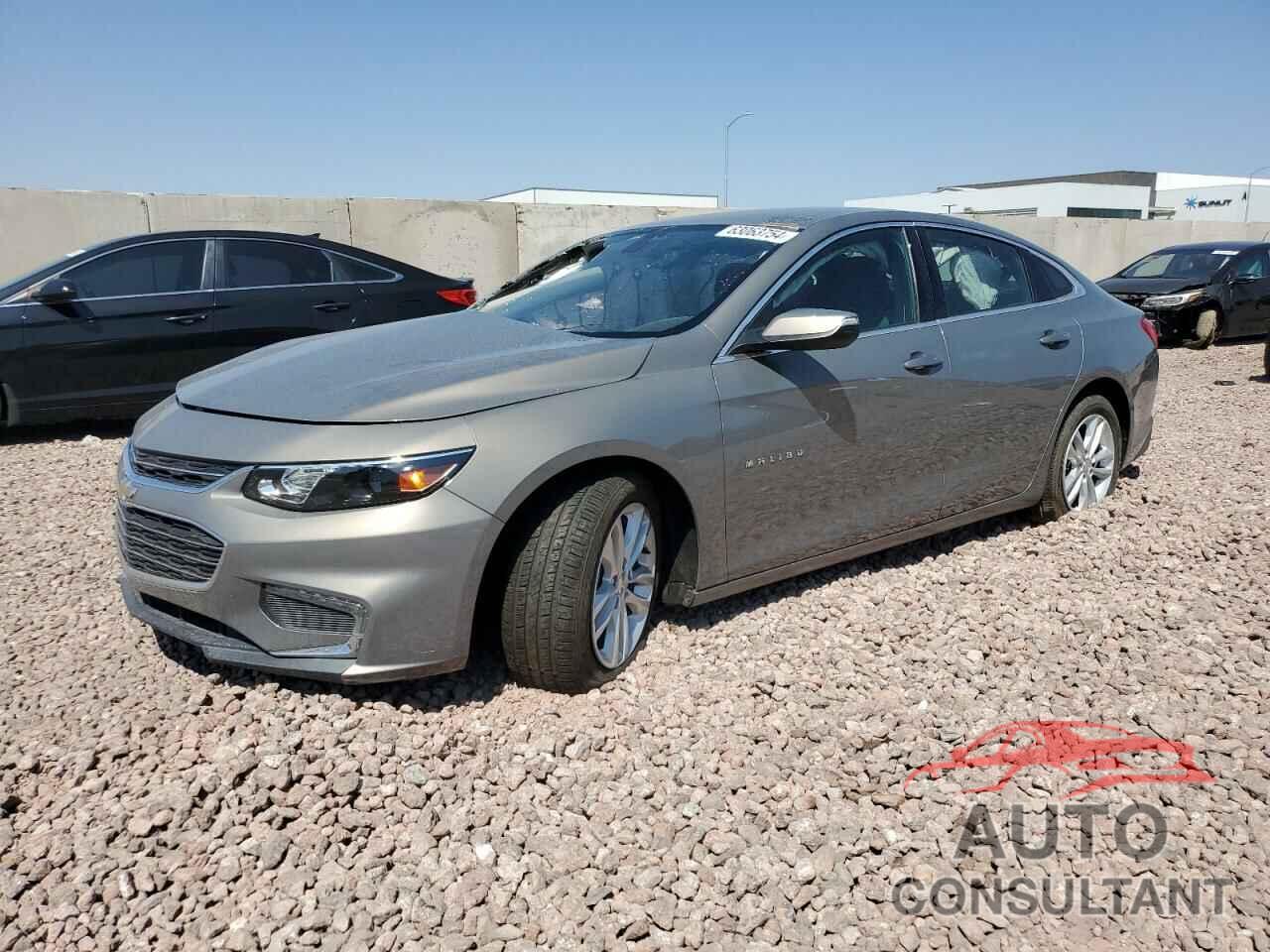 CHEVROLET MALIBU 2018 - 1G1ZD5ST0JF121327