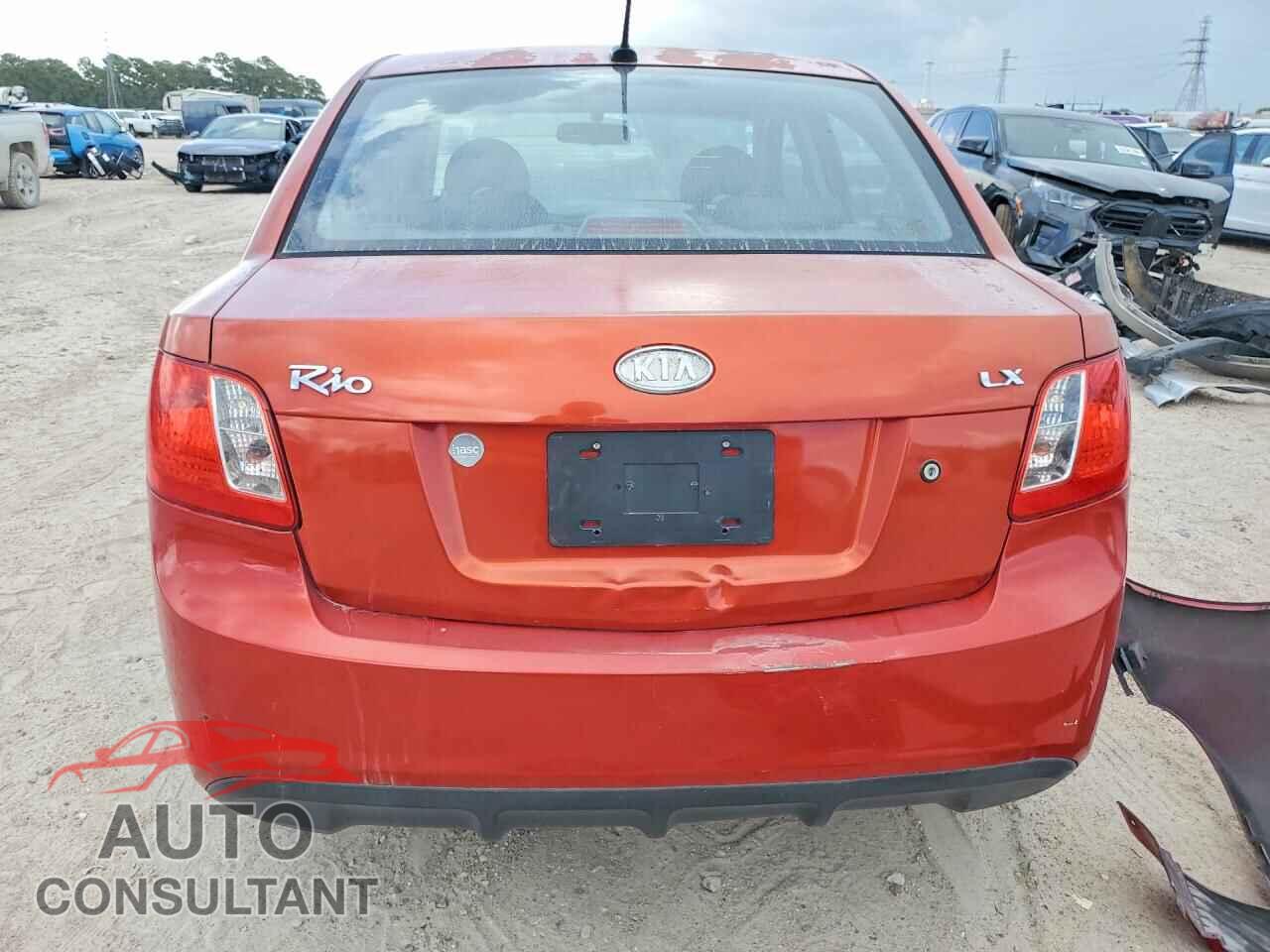 KIA RIO 2011 - KNADH4A38B6864740