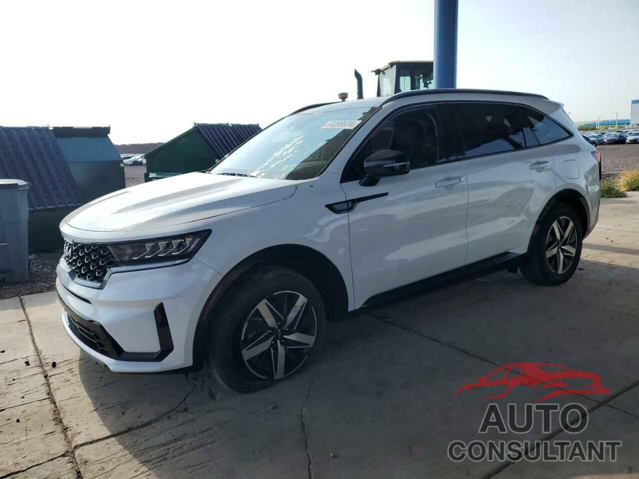 KIA SORENTO 2023 - 5XYRL4LC5PG249071