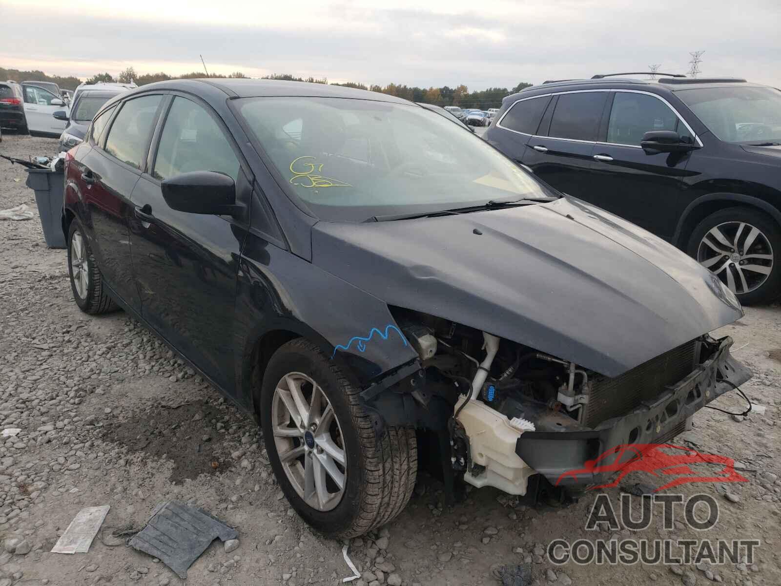FORD FOCUS 2018 - 1FADP3K23JL209025