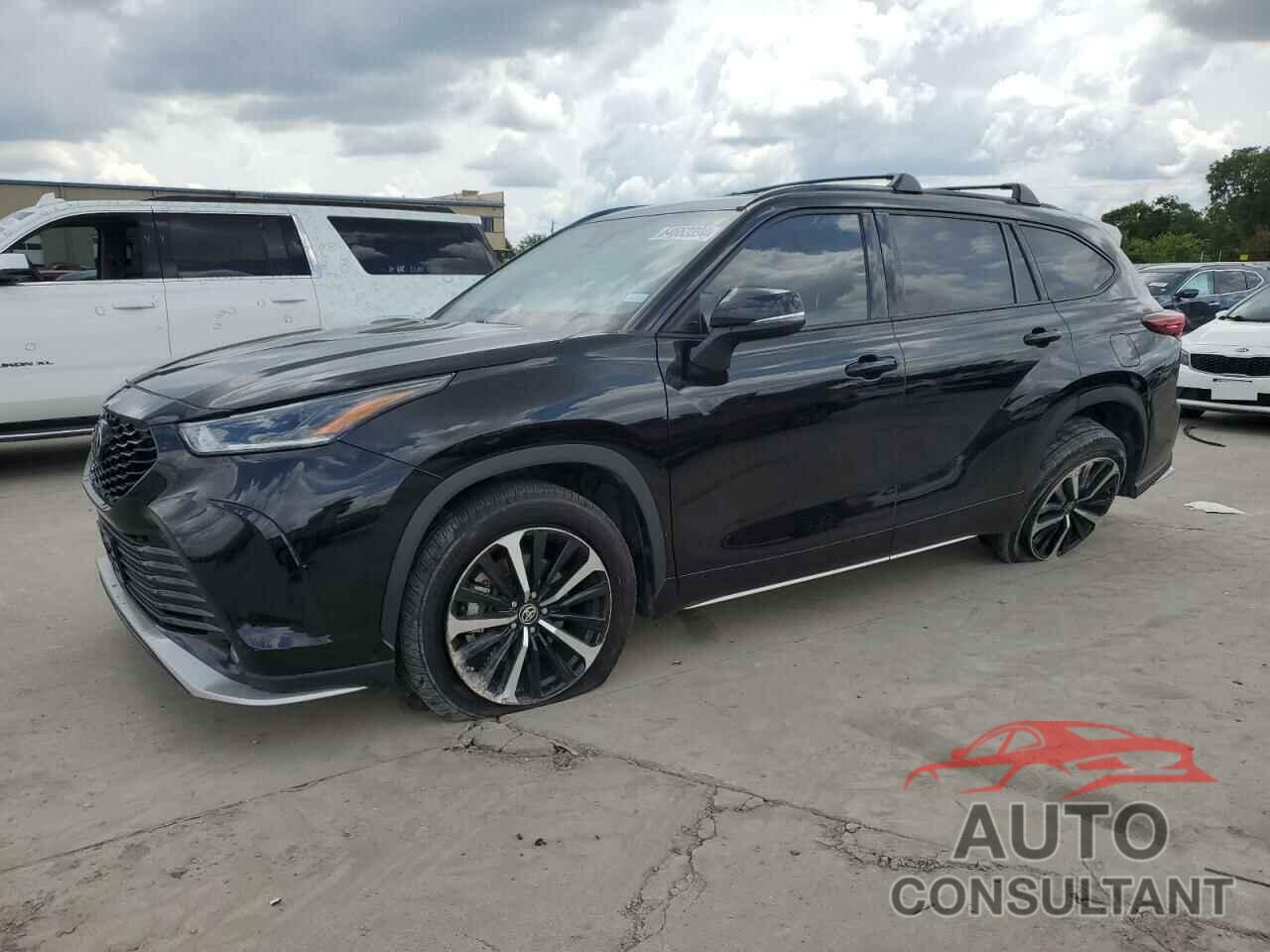 TOYOTA HIGHLANDER 2021 - 5TDJZRAH7MS039206