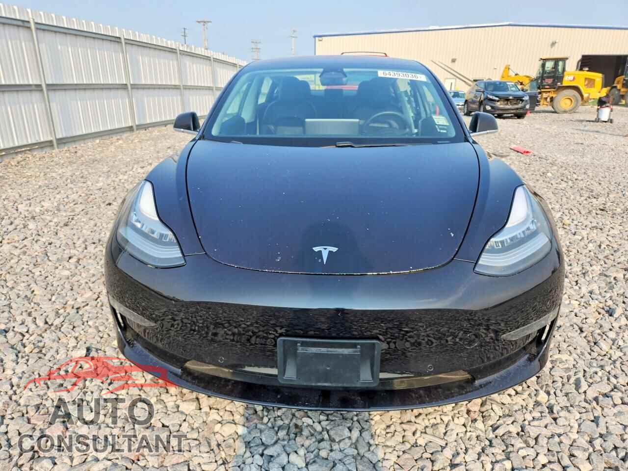 TESLA MODEL 3 2018 - 5YJ3E1EB6JF071804