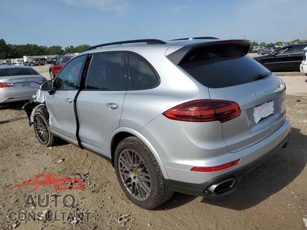 PORSCHE CAYENNE 2017 - WP1AA2A27HKA81784