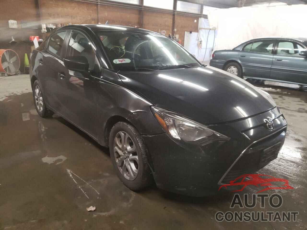 TOYOTA YARIS 2018 - 3MYDLBYV1JY309697