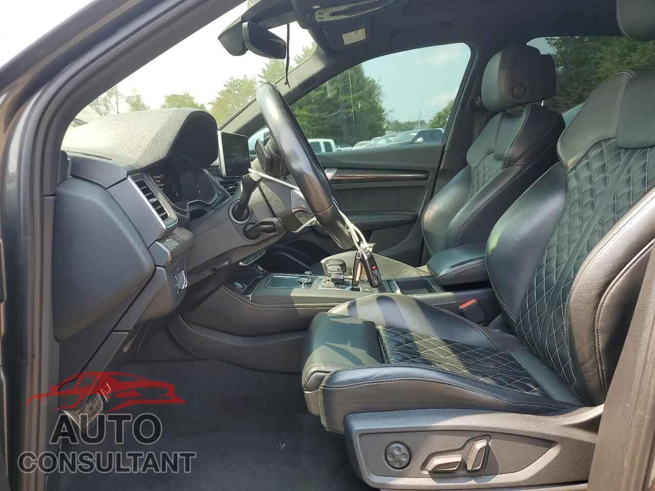 AUDI SQ5 2018 - WA1A4AFY2J2009651