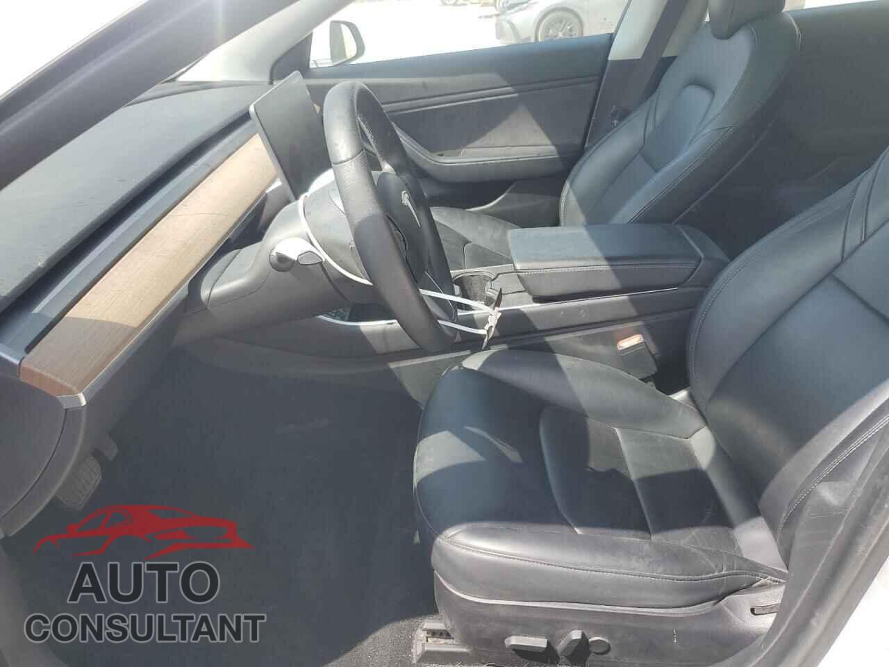 TESLA MODEL 3 2020 - 5YJ3E1EB5LF636675