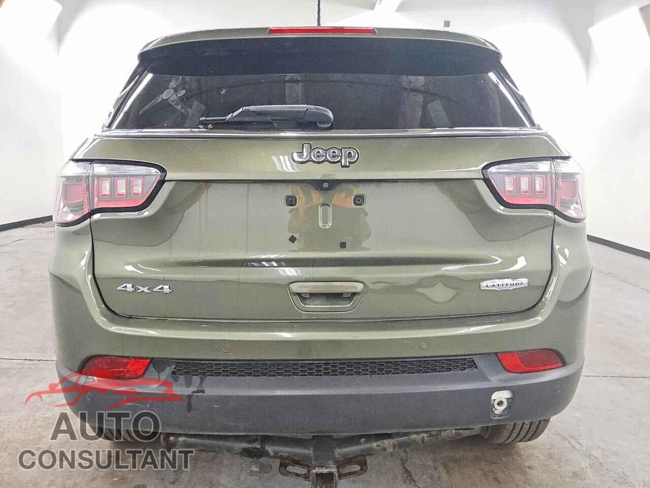 JEEP COMPASS 2018 - 3C4NJDBB3JT372221