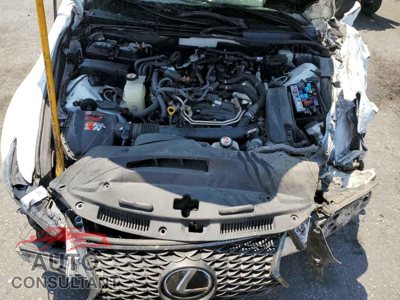 LEXUS IS 2017 - JTHBA1D22H5058437