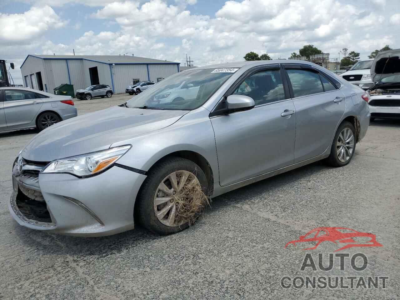 TOYOTA CAMRY 2016 - 4T4BF1FK0GR520564