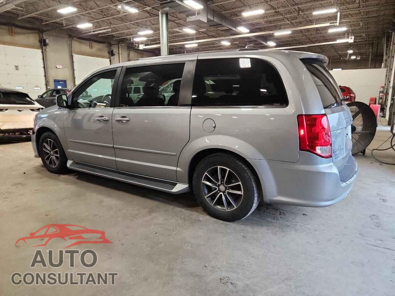 DODGE CARAVAN 2017 - 2C4RDGCG8HR600053