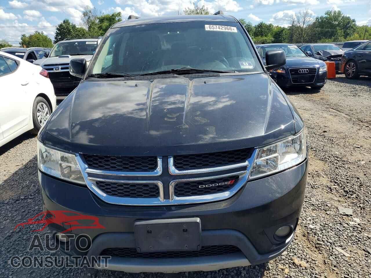 DODGE JOURNEY 2012 - 3C4PDCBG7CT332989