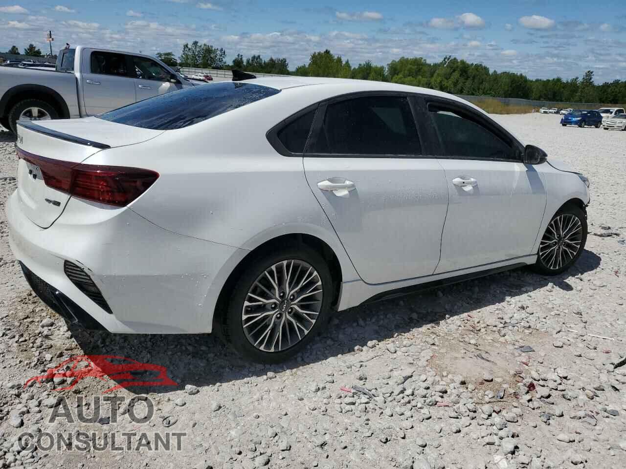 KIA FORTE 2022 - 3KPF54AD7NE510347