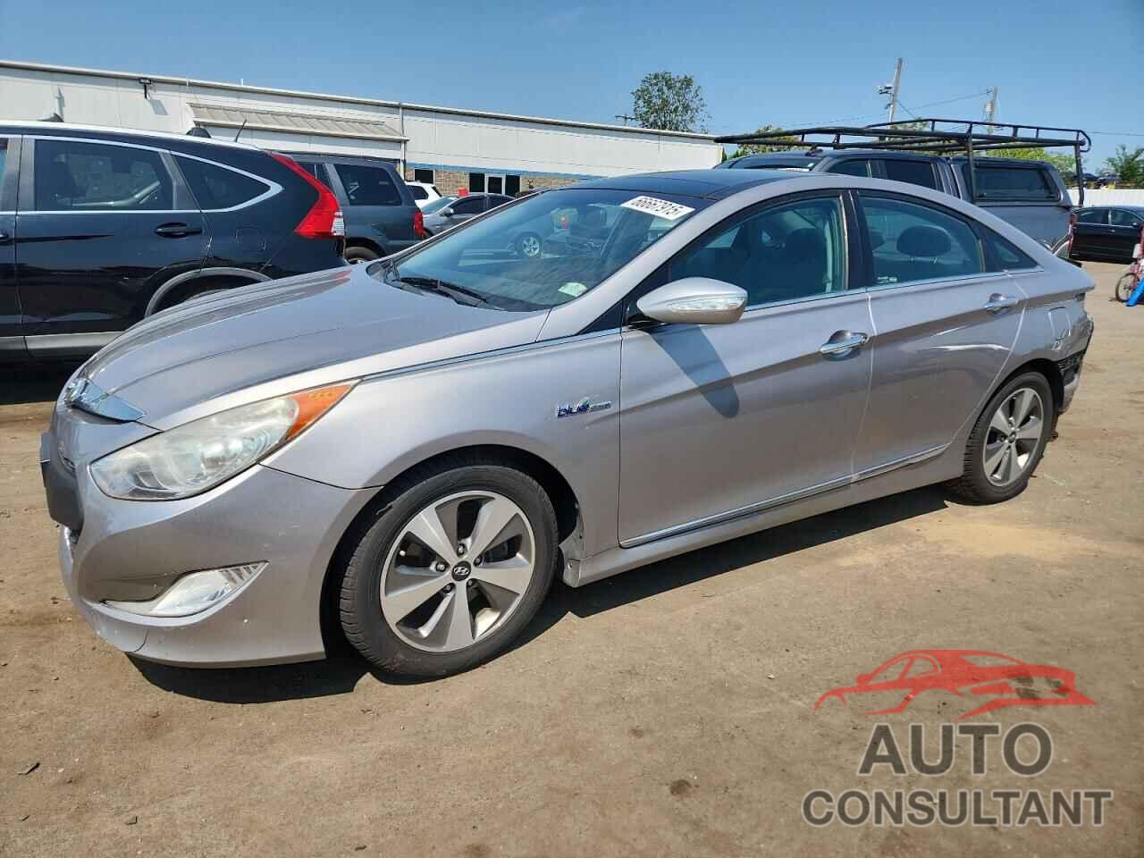 HYUNDAI SONATA 2011 - KMHEC4A48BA006899