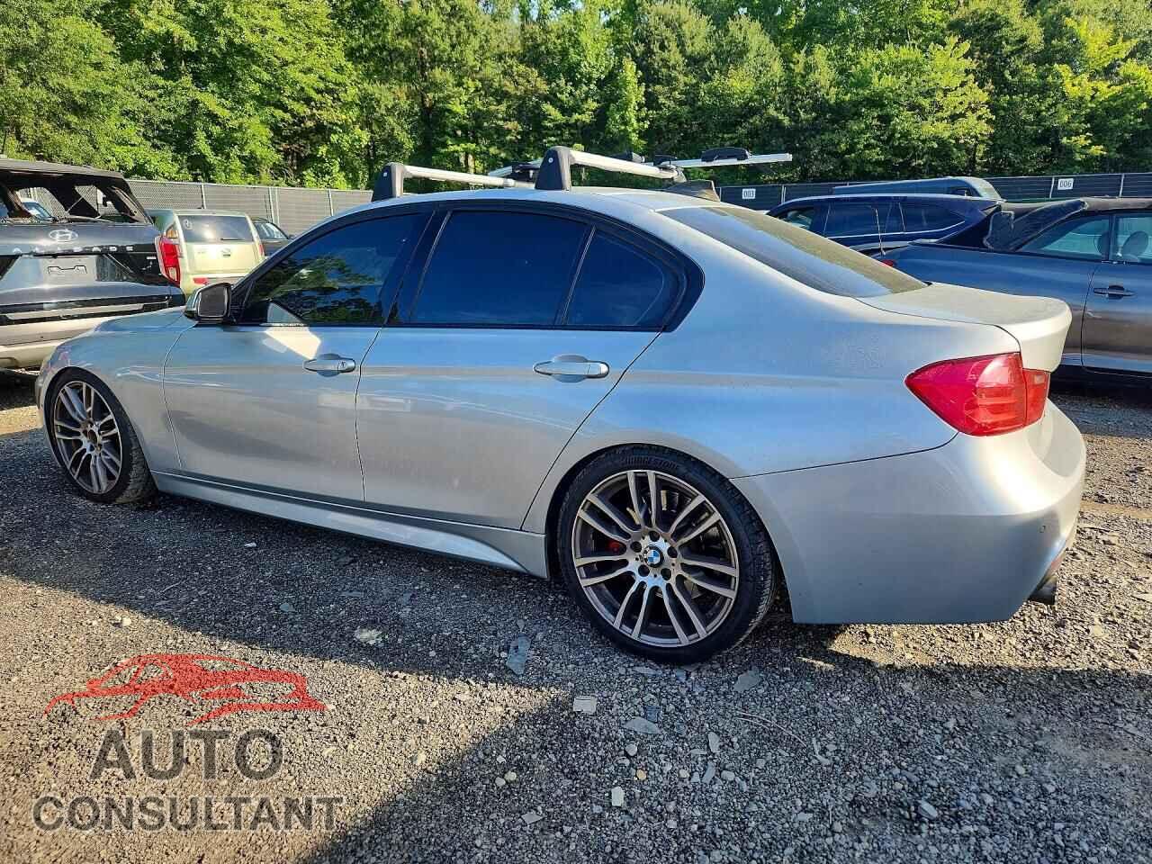 BMW 3 SERIES 2013 - WBA3A9C58DF475837