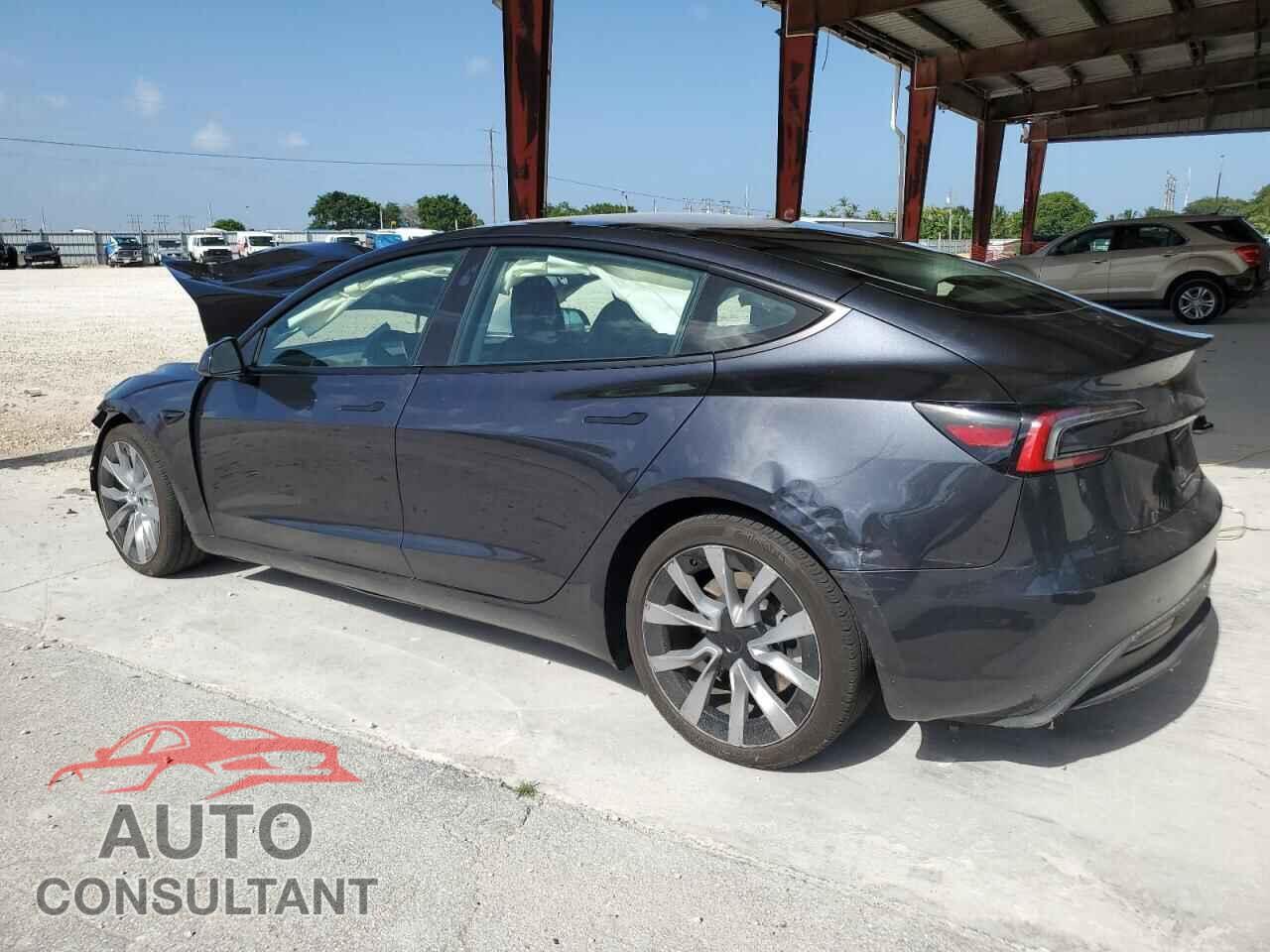 TESLA MODEL 3 2024 - 5YJ3E1EA6RF752340