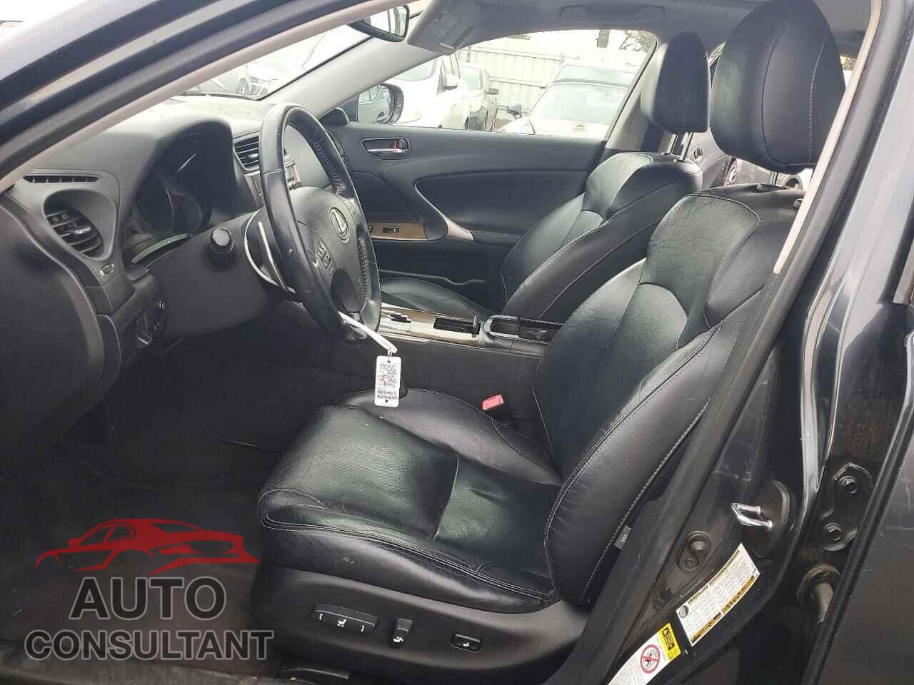LEXUS IS 2010 - JTHBF5C20A5114309