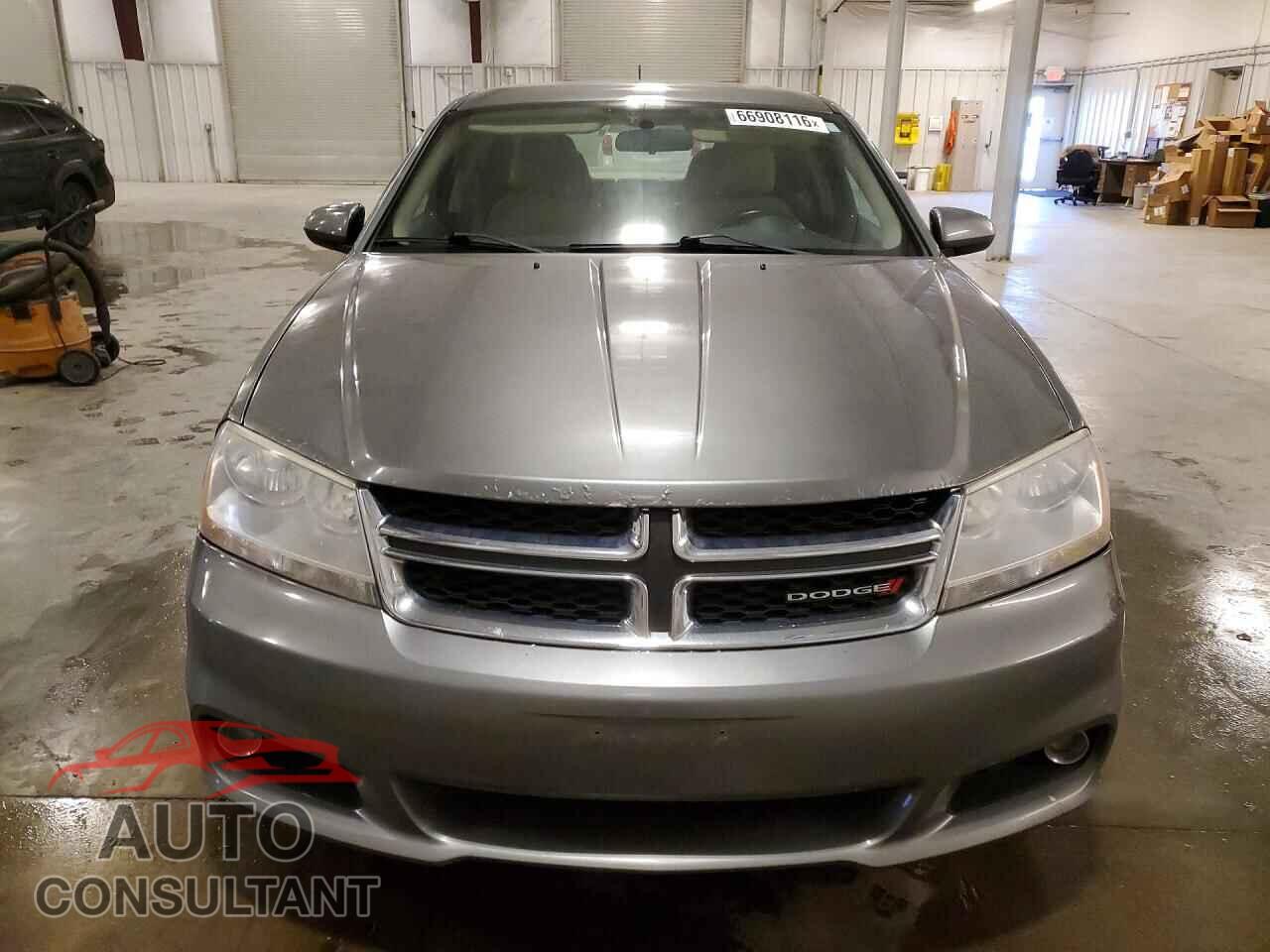 DODGE AVENGER 2013 - 1C3CDZCG4DN709719