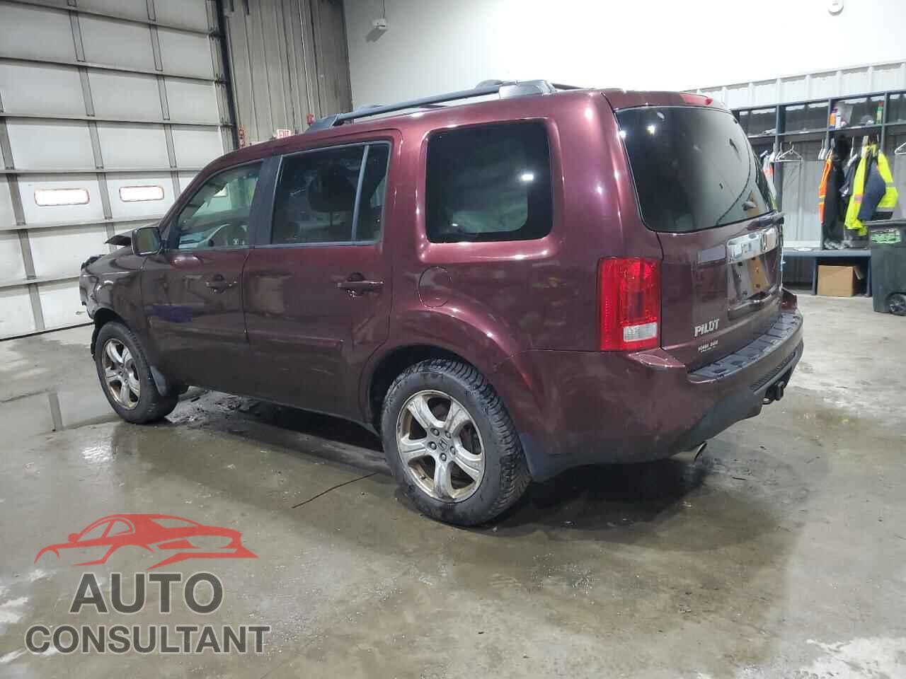 HONDA PILOT 2012 - 5FNYF4H44CB027210