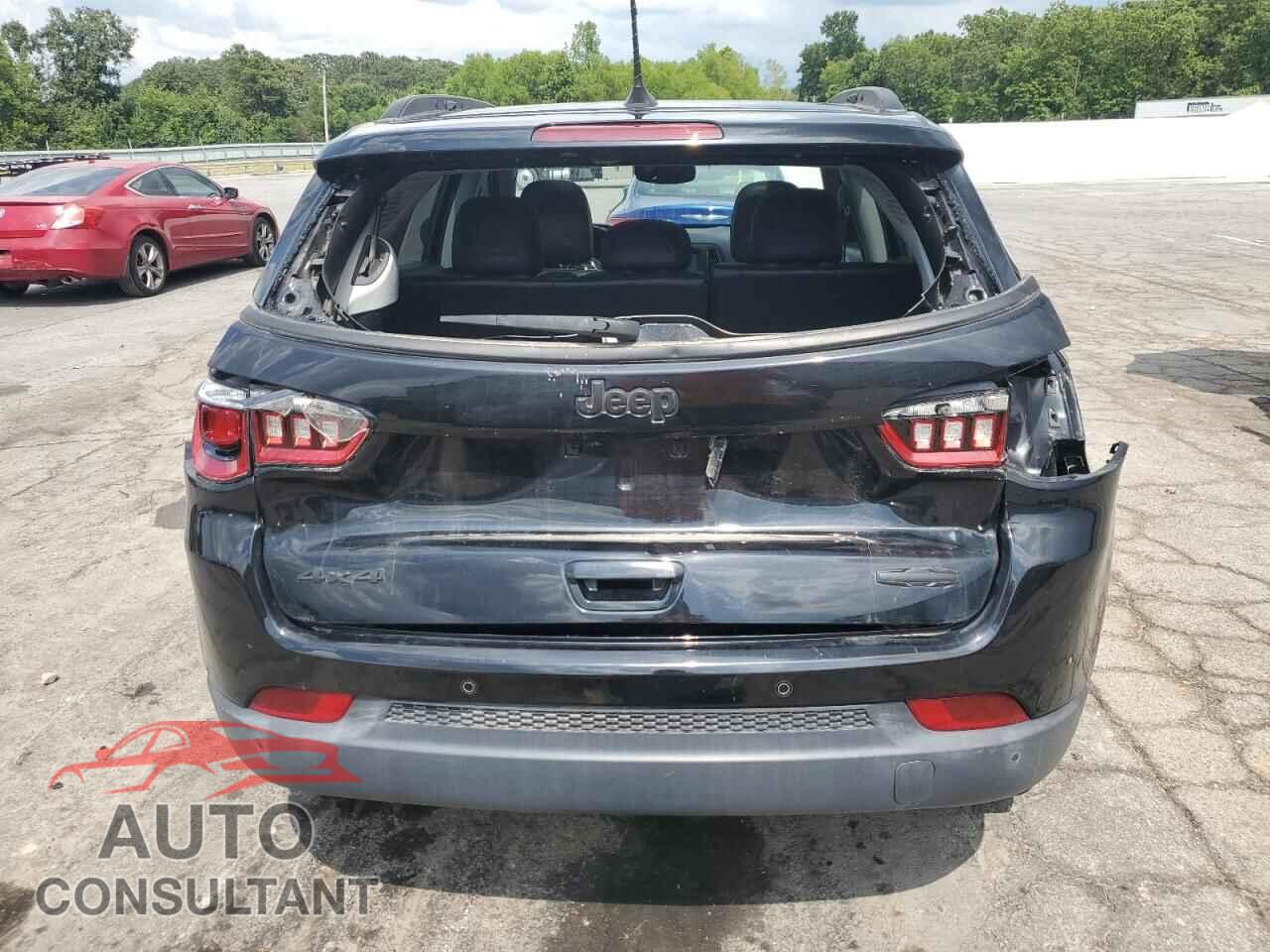 JEEP COMPASS 2017 - 3C4NJDBB6HT665606