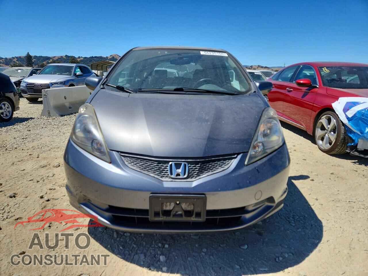 HONDA FIT 2013 - JHMGE8H35DC032667
